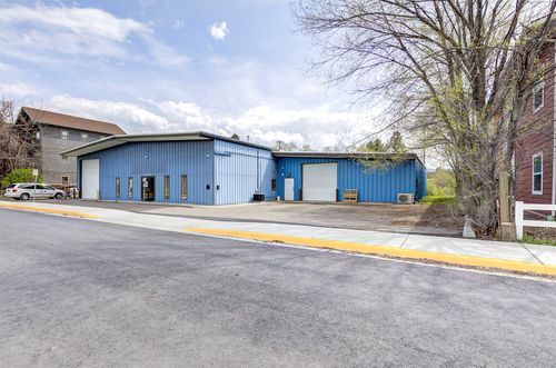 1345 Dakota St, Missoula, MT, 59801-1707 | Card Image