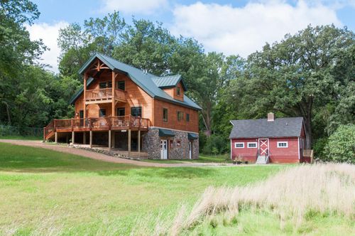 5840 Christmas Lake Rd, Shorewood, MN, 55331-3305 | Card Image