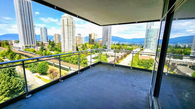 902 - 4360 Beresford St, Condo with 1 bedrooms, 1 bathrooms and 1 parking in Burnaby BC | Image 11