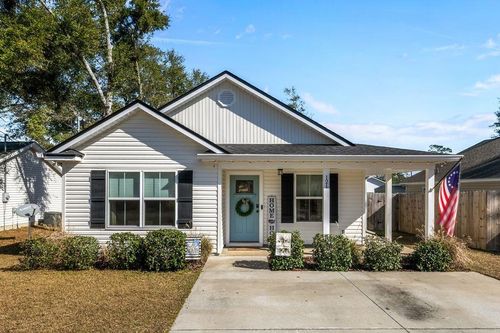 121 Ted Lott Ln, Crawfordville, FL, 32327-3235 | Card Image