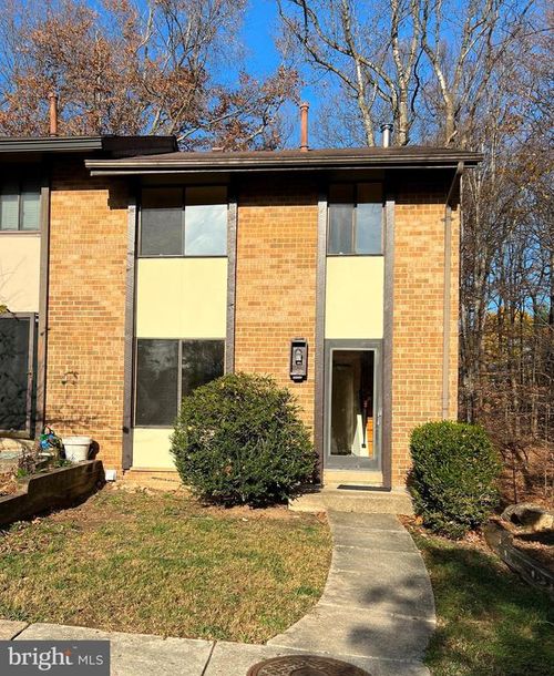 8916 Footed Rdg, COLUMBIA, MD, 21045-4216 | Card Image