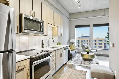 apt-706-728 3rd St N, Minneapolis, MN, 55401-5517 | Card Image