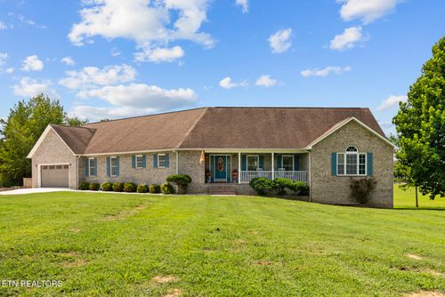 220 Sherman Cir, Kingston, TN, 37763-6397 | Card Image