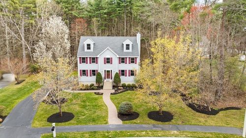 17 Seneca Ln, Wilmington, MA, 01887-1979 | Card Image