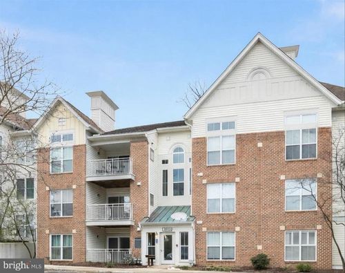 apt-d201-3553 Floating Leaf Ln, LAUREL, MD, 20724-4901 | Card Image