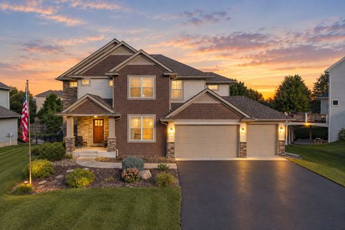 10406 Florida Ave N, Brooklyn Park, MN, 55445-2677 | Card Image