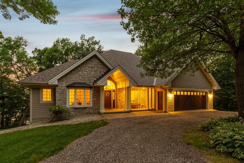 2015 Pulaski Rd, Buffalo, MN, 55313-5683 | Card Image