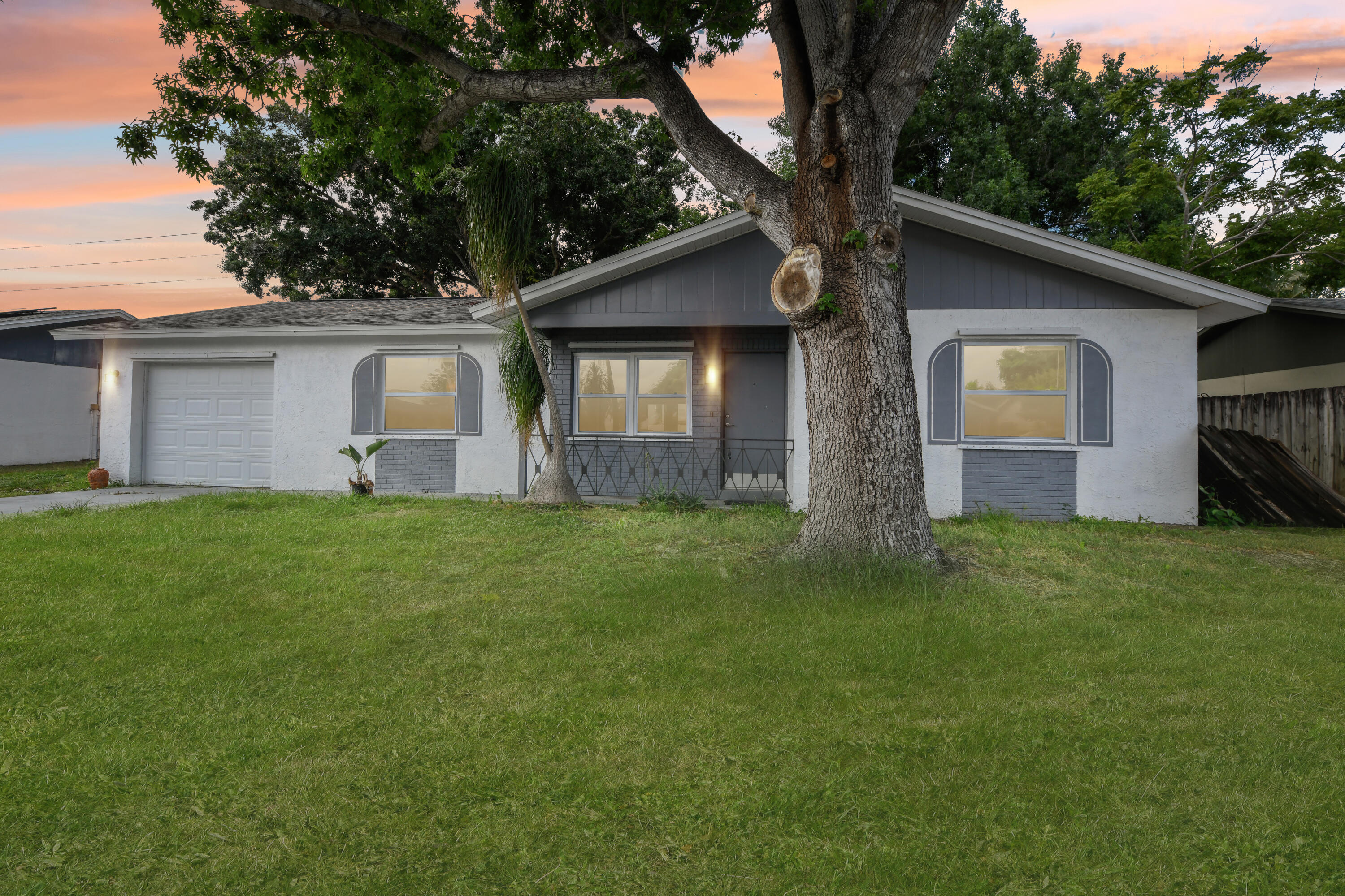 Croftwood Dr, Melbourne, FL 32935