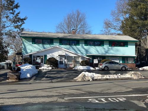 600 E. Ashland Street, Brockton, MA, 02302 | Card Image