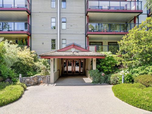 403-420 Parry St, Victoria, BC, V8V2H7 | Card Image