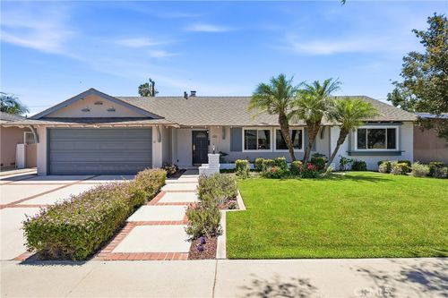 2532 E Paladin Avenue Avenue, Anaheim, CA, 92806 | Card Image