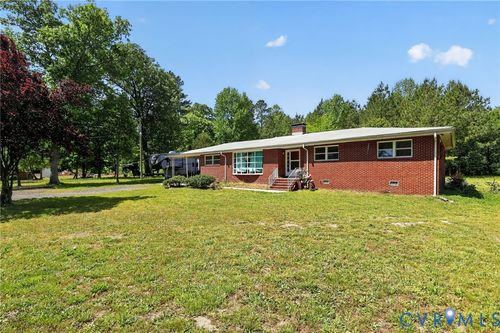 10096 Blue Star Hwy, Stony Creek, VA, 23882-3219 | Card Image