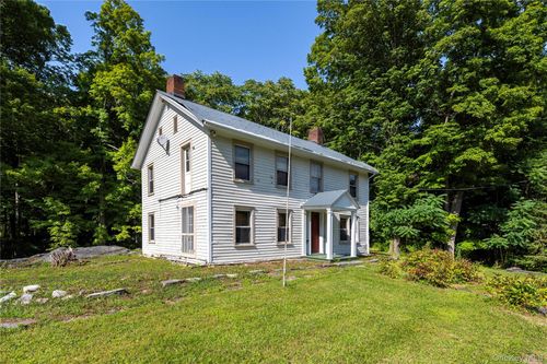 76 Oscawana Heights Rd, Putnam Valley, NY, 10579-2304 | Card Image