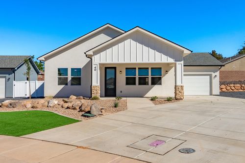 394 N 40 E, La Verkin, UT, 84745-1202 | Card Image