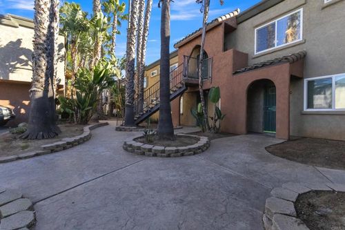 unit-12-1000 S Mollison Ave, El Cajon, CA, 92020-7643 | Card Image