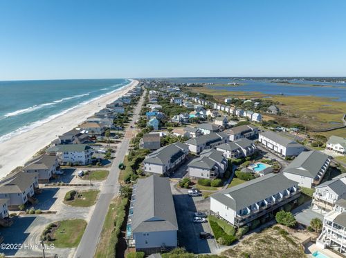 228 Lazy Day Dr, Surf City, NC, 28445-6951 | Card Image