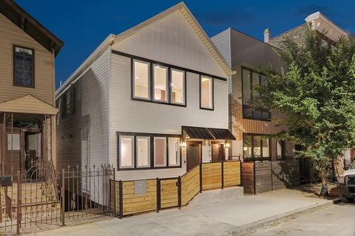 apt-2-723 N Willard Ct, Chicago, IL, 60642-6229 | Card Image