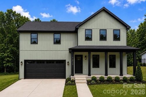 1830 31st St Ne, Hickory, NC, 28601-3230 | Card Image