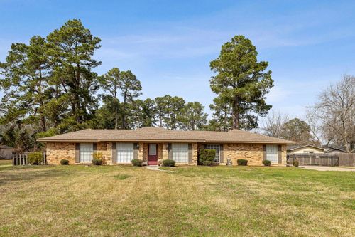 1302 W Sabine St., Carthage, TX, 75633 | Card Image
