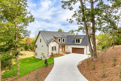 9751 Caseview Dr, Harrison, TN, 37341-8005 | Card Image