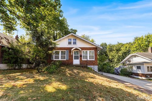 8822 Olden Ave, Saint Louis, MO, 63114-5030 | Card Image
