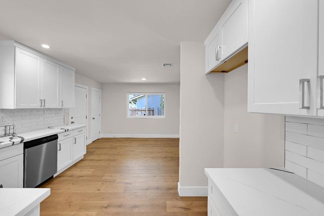 6608 Heatherwood Way, House other with 3 bedrooms, 2 bathrooms and null parking in Sacramento CA | Image 7