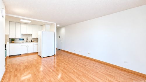 703-1400 Pensacola St, Honolulu, HI, 96822-3885 | Card Image