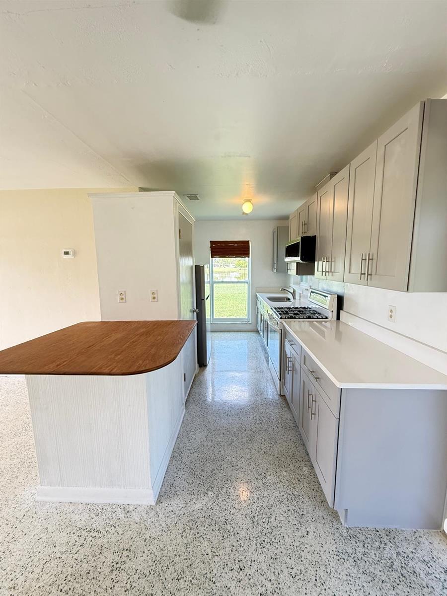 Residential Lease in Port St. Lucie 5