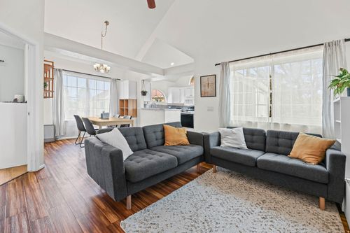 1377 W Break Water Dr, Taylorsville, UT, 84123-5895 | Card Image