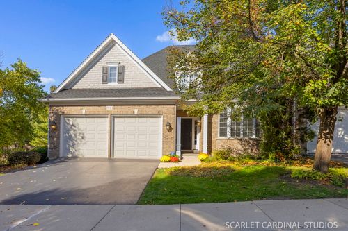 1011-1011 Tartan Court, Wheaton, IL, 60187 | Card Image