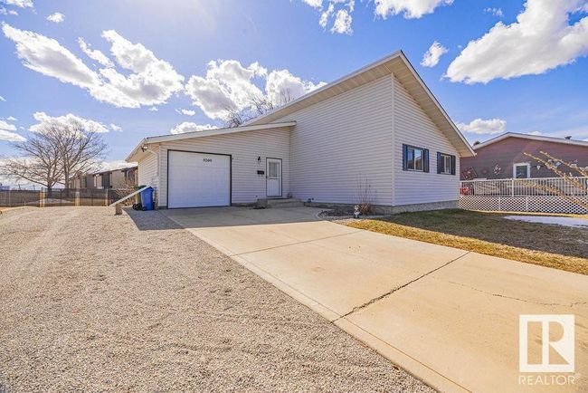 5209 37a Ave, House other with 4 bedrooms, 2 bathrooms and null parking in Wetaskiwin AB | Image 10