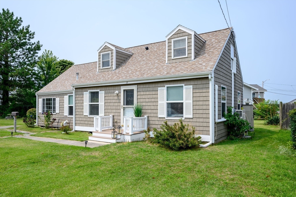 Packard Ave, Hull, MA 02045