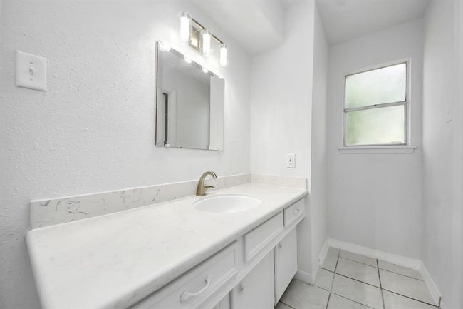2302 Sun Spring Ct, House other with 4 bedrooms, 3 bathrooms and null parking in Spring TX | Image 27