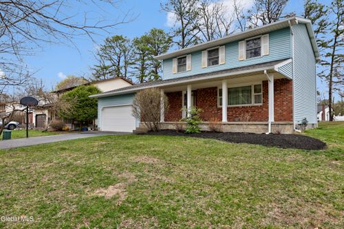 3 W Meadow Dr, Albany, NY, 12203-5352 | Card Image