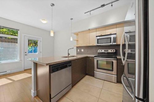 31-6299 144 St, Surrey, BC, V3X1A2 | Card Image