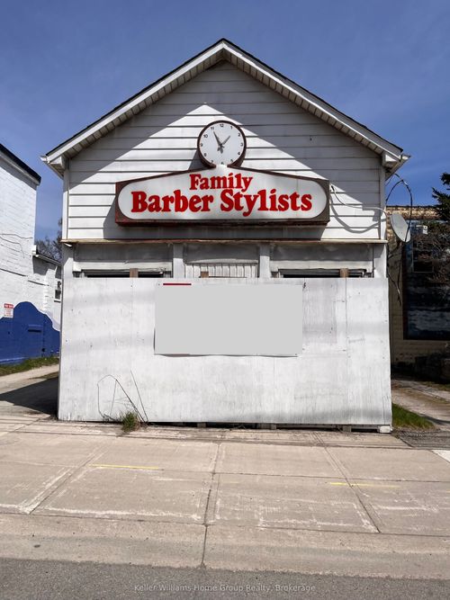 5 Main St N, Acton, ON, L7J1V9 | Card Image