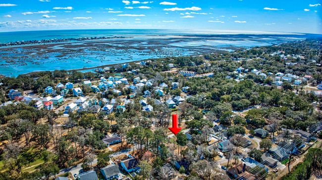 Aerial view with a water view | Image 17