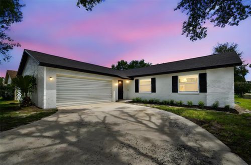 100 Woodfield Ct, SANFORD, FL, 32773-5959 | Card Image