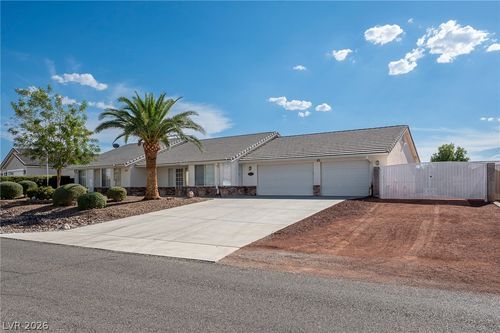 5241 Graystone Dr, Pahrump, NV, 89061-8299 | Card Image