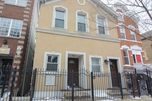 1-1252 N Greenview Ave, Chicago, IL, 60642-3317 | Card Image
