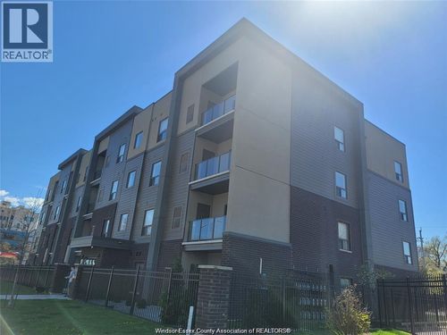 306-955 Ouellette Ave, Windsor, ON, N9A4J5 | Card Image