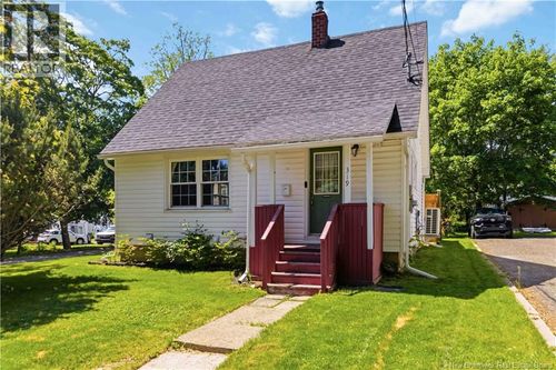 319 Forbes St, Fredericton, NB, E3A2Y1 | Card Image