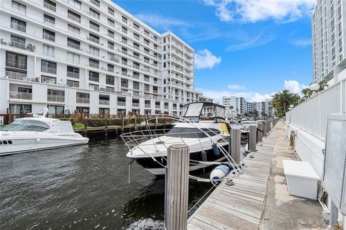 unit-807-3100 Ne 49th St, Fort Lauderdale, FL, 33308-4933 | Card Image