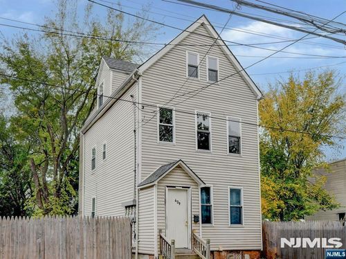 439 S 18th Street, Newark, NJ, 07103 | Card Image
