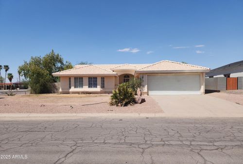 9584 W Tinajas Dr, Arizona City, AZ, 85123-7023 | Card Image
