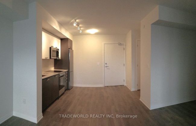 326 - 2301 Danforth Ave, Condo with 2 bedrooms, 1 bathrooms and 1 parking in Toronto ON | Image 21