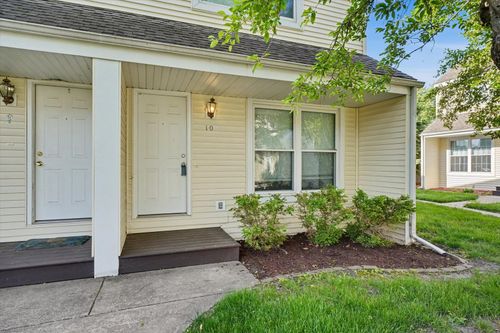 10-2311 Galen Dr, Champaign, IL, 61821-6560 | Card Image