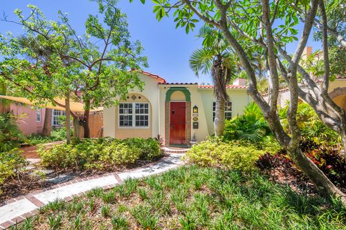 714 Sunset Rd, West Palm Beach, FL, 33401-7844 | Card Image