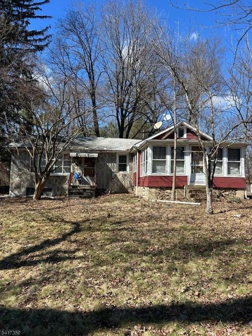 56 Burnet St, Livingston, NJ, 07039-5414 | Card Image