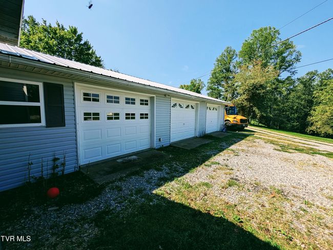 2509 Dc Caney Ridge Rd, House other with 3 bedrooms, 2 bathrooms and null parking in Clintwood VA | Image 15